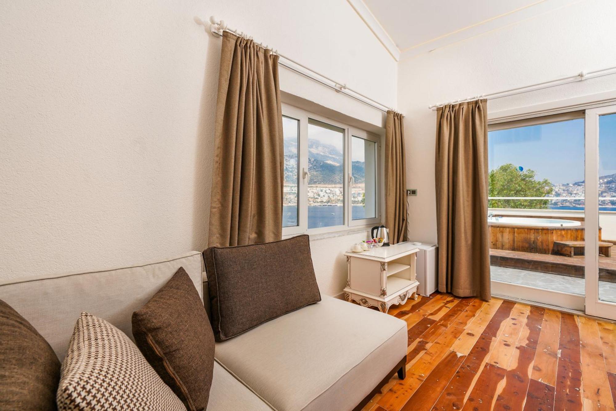 Likya Gardens Hotel Kaş Buitenkant foto